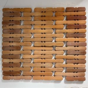 Set of 4 BAMBOO Trivets 8” x 8-3/4”